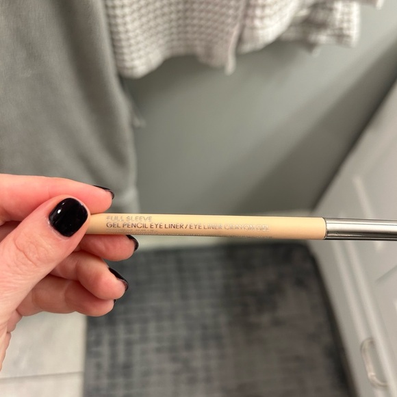 Mac Colour Excess Blemish Coverup - Picture 2 of 4